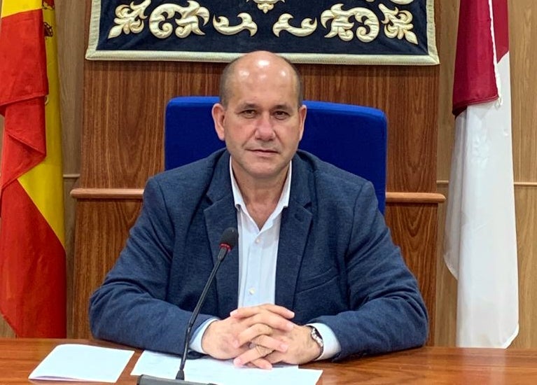 El Ayuntamiento de Villarrubia de los Ojos sufragará empleo con dinero de las fiestas El Ayuntamiento de Villarrubia de los Ojos sufragará empleo con dinero de las fiestas