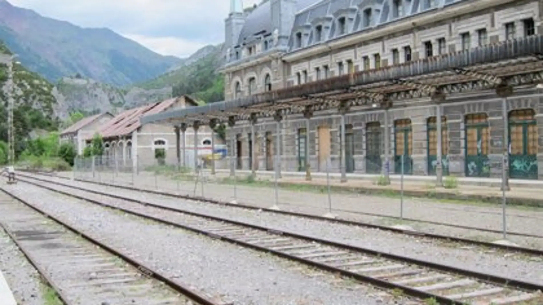 Estación internacional de Canfranc