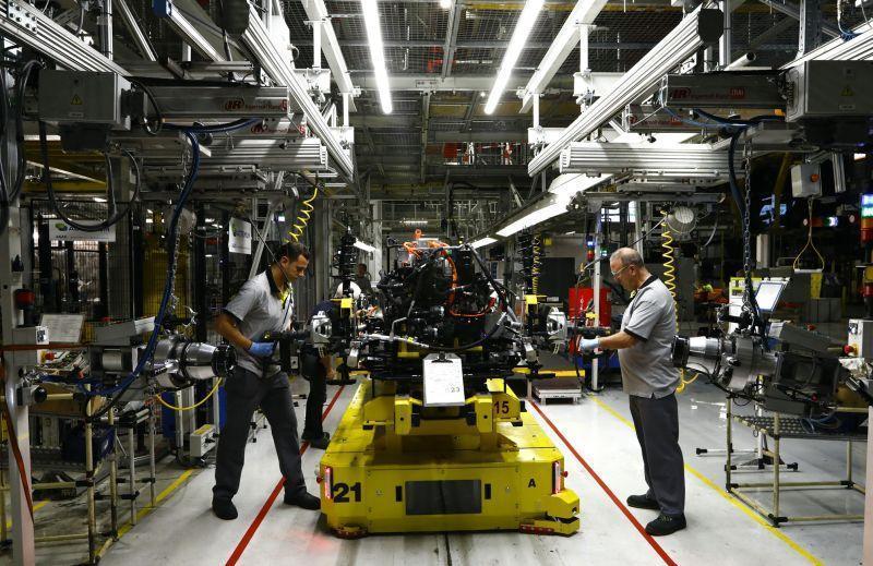 Aragón confía en que el Ministerio apruebe el PERTE de Stellantis Aragón confía en que el Ministerio apruebe el PERTE de Stellantis