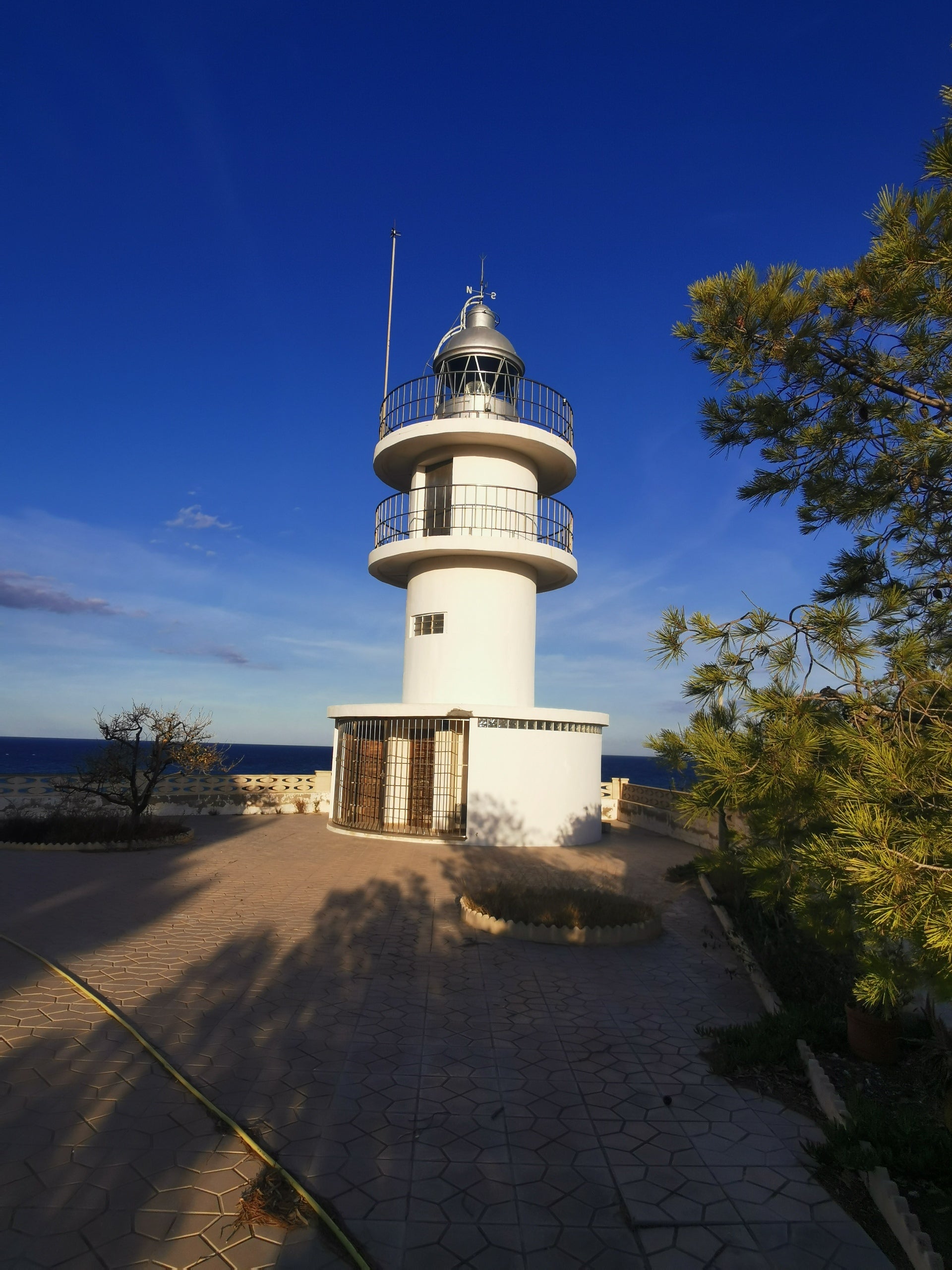 Compromís y Unidas Podemos recurren en contra de la concesión del faro del Cabo de la Huerta Compromís y Unidas Podemos recurren en contra de la concesión del faro del Cabo de la Huerta