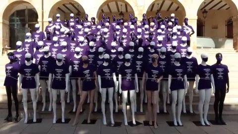 Un ej&eacute;rcito de guerras en el D&iacute;a internacional contra la Violencia de G&eacute;nero en Denia