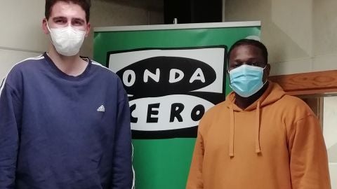 Jugadores Diego P&eacute;rez y Oumar Drahme