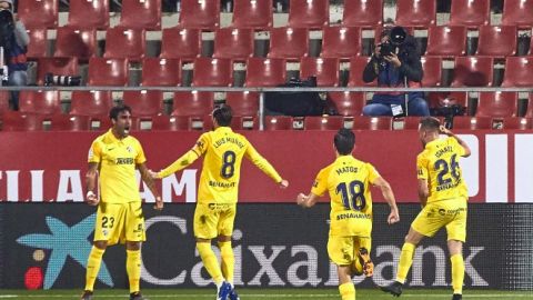 El Málaga celebra un gol