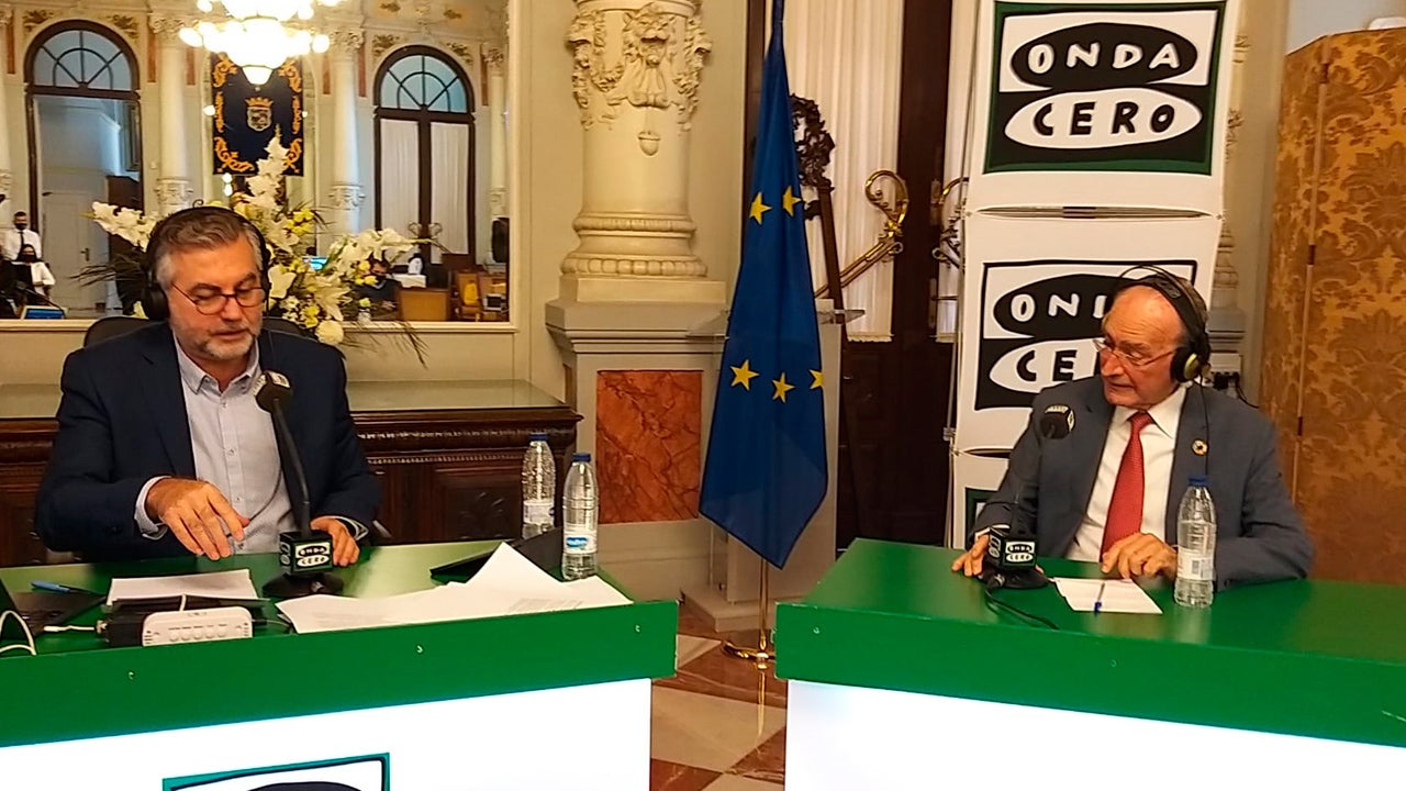 El alcalde de Málaga espera que se pueda implementar en el resto de España las medidas de Madrid para la Navidad El alcalde de Málaga espera que se pueda implementar en el resto de España las medidas de Madrid para la Navidad