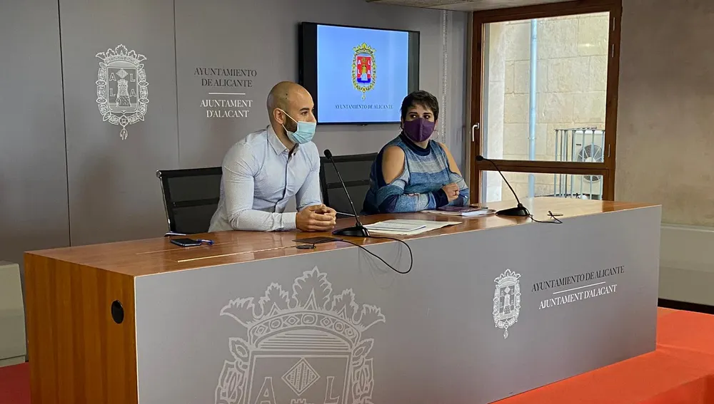 Xavier López y Vanesa Romero de Unides Podem Alicante