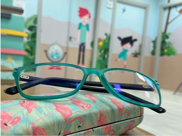 Una buena salud visual favorece el correcto aprendizaje escolar Una buena salud visual favorece el correcto aprendizaje escolar