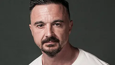 Guillem Clua, dramaturg català Guillem Clua, dramaturg català