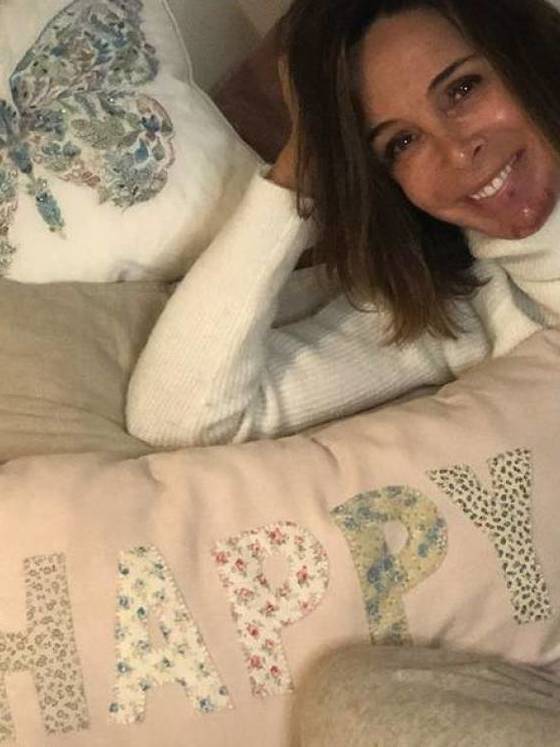 Lydia Bosch anuncia que padece cáncer de piel: "He hecho verdaderas burradas para broncearme" Lydia Bosch anuncia que padece cáncer de piel: "He hecho verdaderas burradas para broncearme"