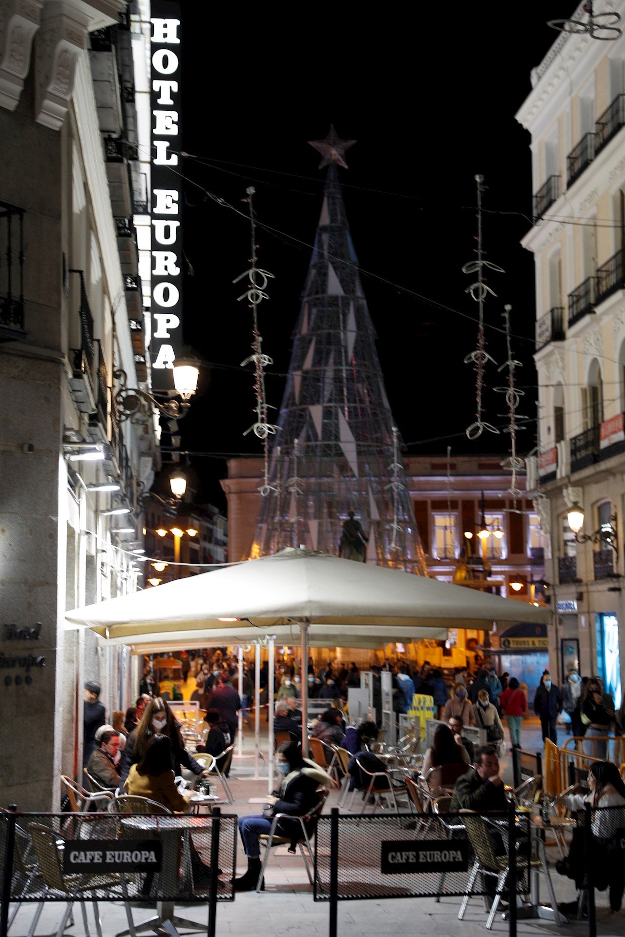 Estas son las zonas básicas de Madrid que entran y salen del confinamiento a partir del lunes Estas son las zonas básicas de Madrid que entran y salen del confinamiento a partir del lunes