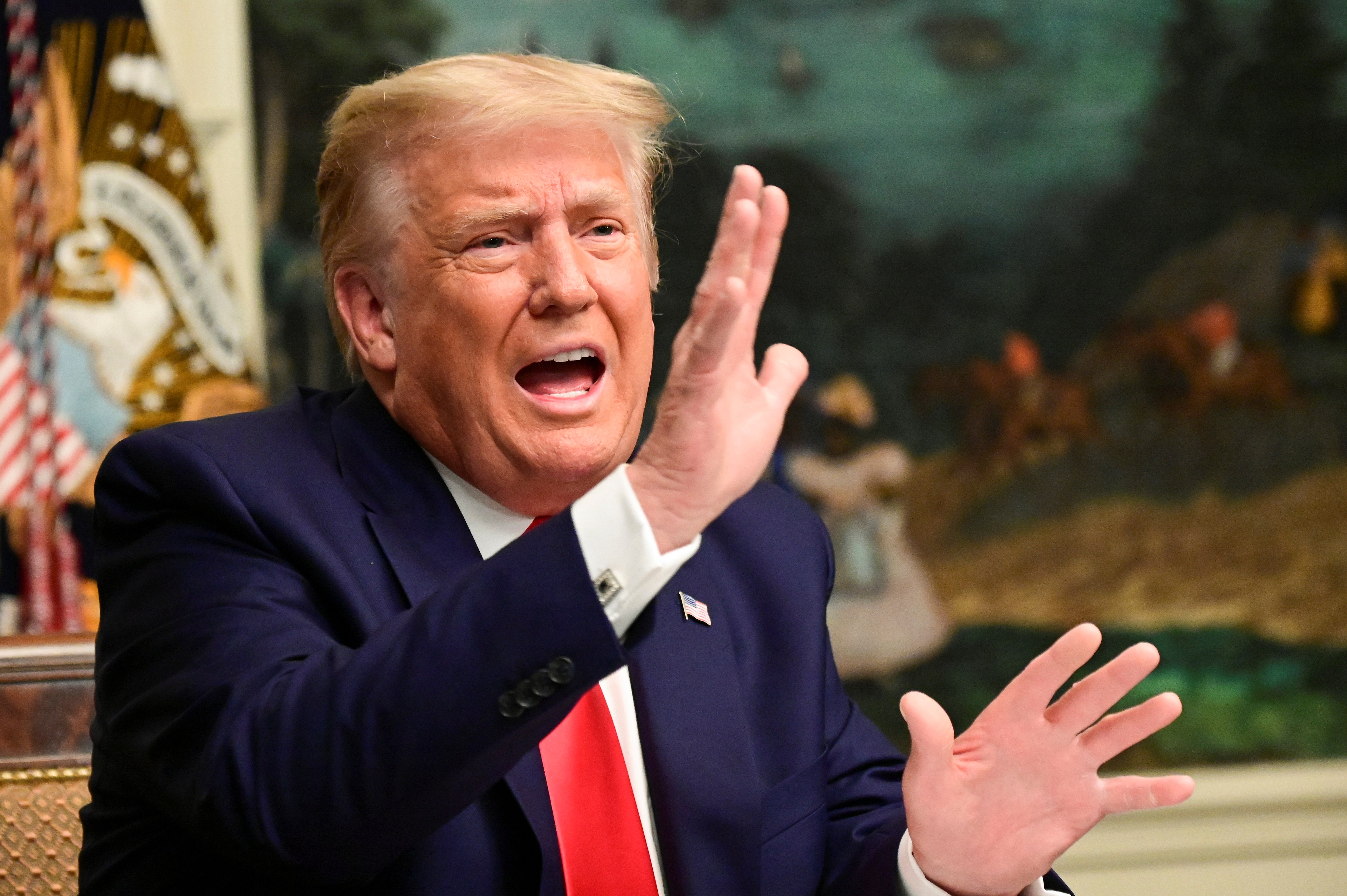 La persona física y un señor de Murcia: El disco rallado de Trump La persona física y un señor de Murcia: El disco rallado de Trump