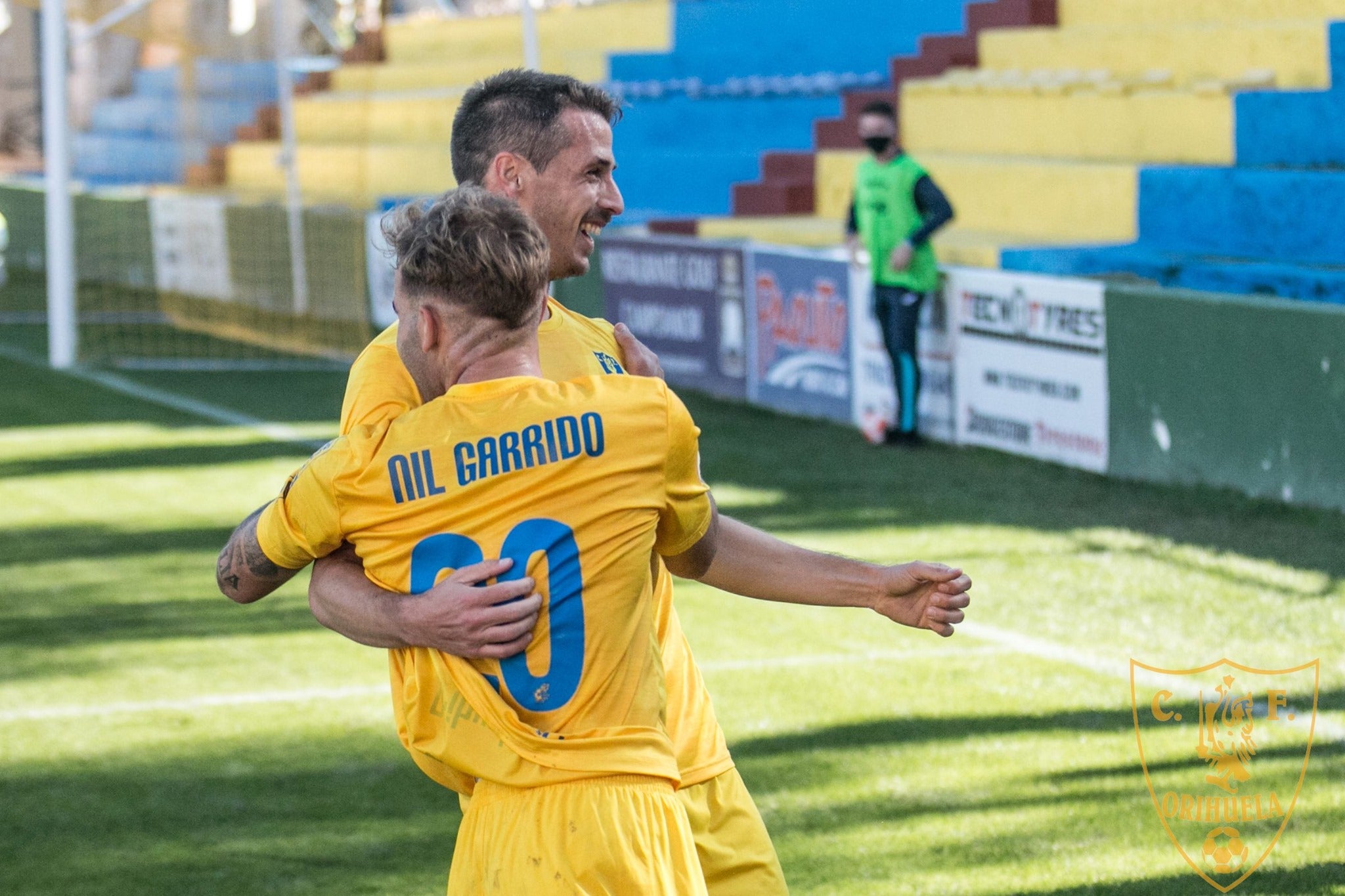 El Orihuela Club de Fútbol consiguió un meritorio triunfo ante el Penya Deportiva El Orihuela Club de Fútbol consiguió un meritorio triunfo ante el Penya Deportiva