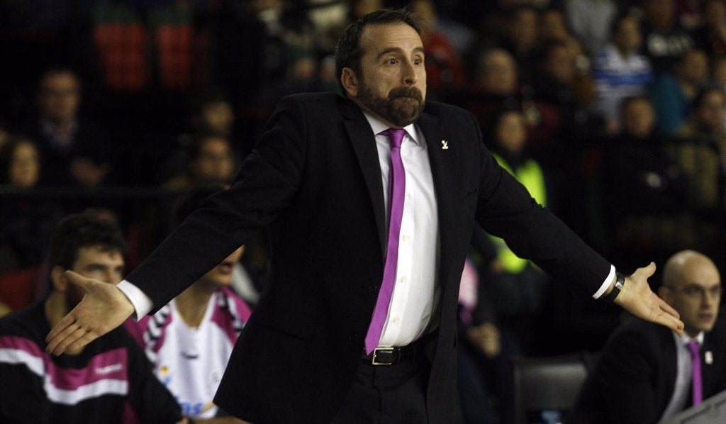 Joan Plaza vuelve a Sevilla para entrenar al Coosur Betis Joan Plaza vuelve a Sevilla para entrenar al Coosur Betis
