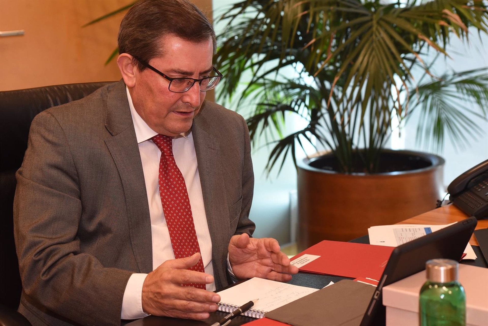 Informativo de tarde 30-11-2020 Informativo de tarde 30-11-2020