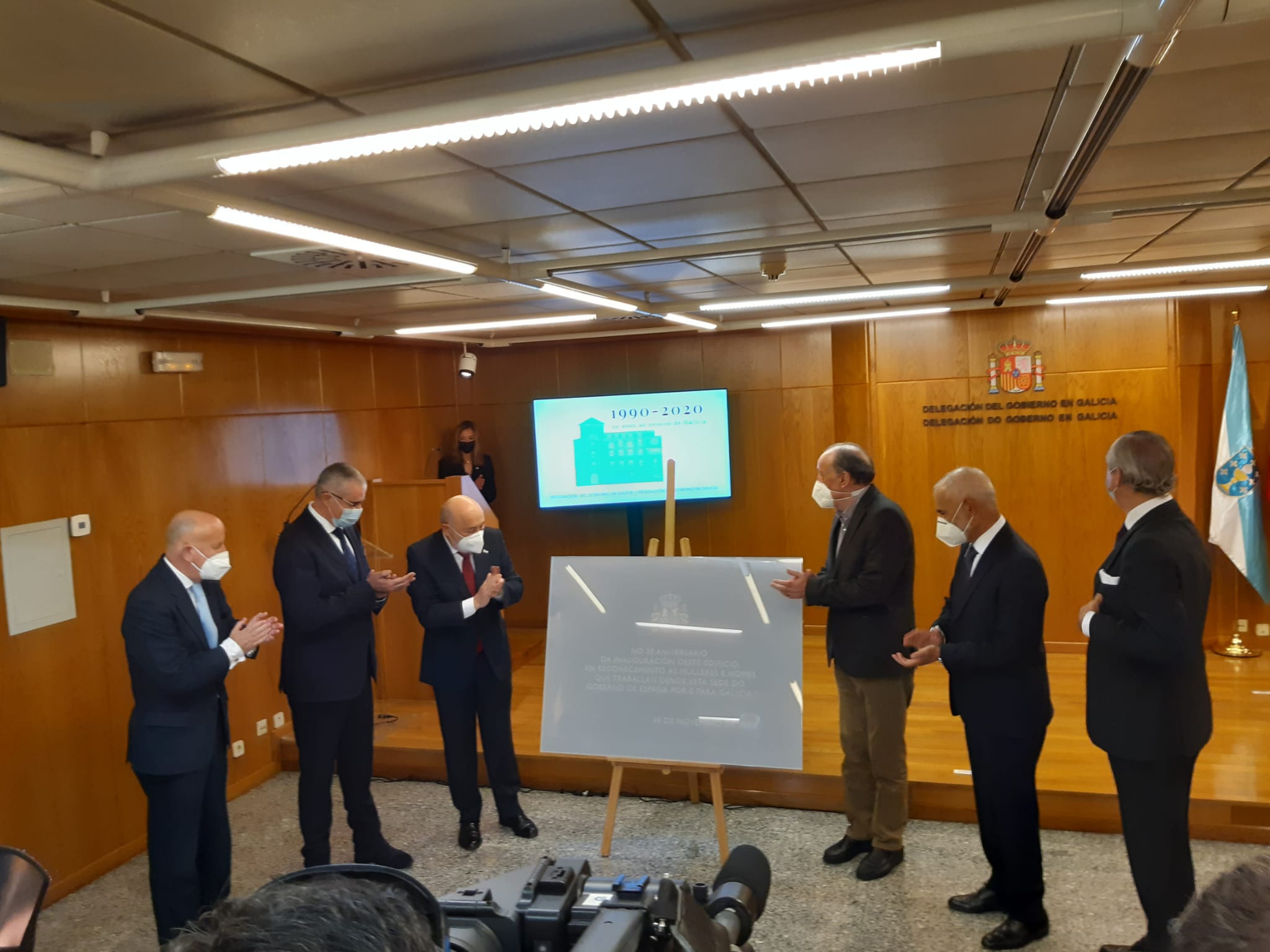 Más de uno A Coruña /3011/2020 Más de uno A Coruña /3011/2020