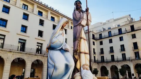 El belén ya se conoce en muchos países Belén Alicante