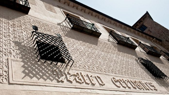 El Ministerio de Transporte Movilidad y Agenda Urbana inicia el procedimiento para licitar el proyecto de rehabilitación del Teatro Cervantes El Ministerio de Transporte Movilidad y Agenda Urbana inicia el procedimiento para licitar el proyecto de rehabilitación del Teatro Cervantes