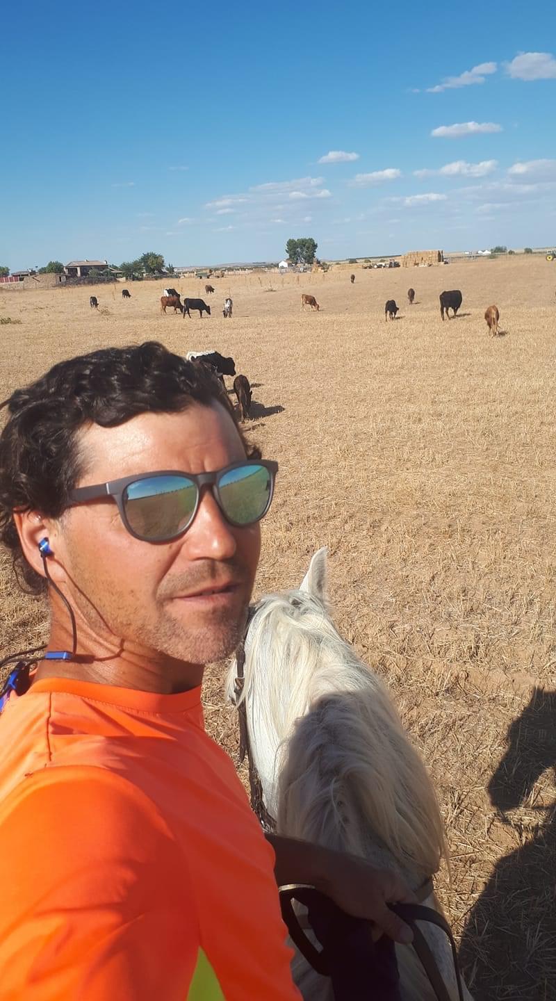 Los ganaderos de bravo manchegos comparten junto al resto de España un vídeo sobre su decisiva labor medioambiental Los ganaderos de bravo manchegos comparten junto al resto de España un vídeo sobre su decisiva labor medioambiental