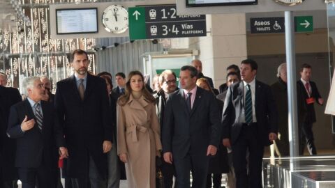 Hace una década los Reyes inauguraron la puesta en servicio de la línea del AVE Madrid-Valencia y pararon en la estación &quot;Cuenca Fernando Zóbel&quot; 