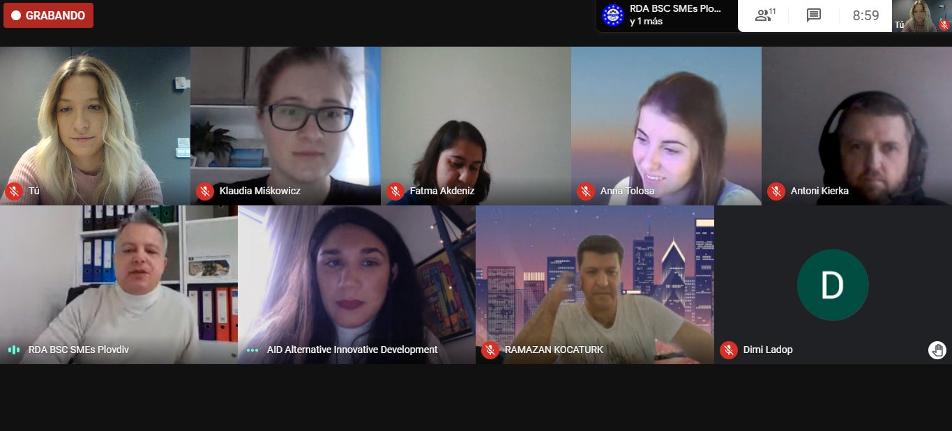 La FUE-UJI coordina un proyecto Erasmus+ que promoverá las «smart cities» en pequeños municipios La FUE-UJI coordina un proyecto Erasmus+ que promoverá las «smart cities» en pequeños municipios