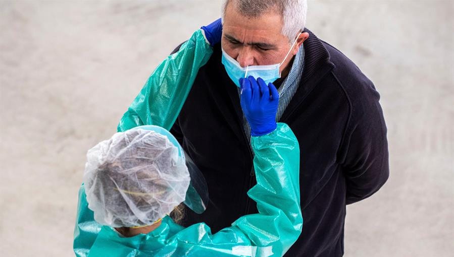 El 72% de la población gallega confinada en su municipio El 72% de la población gallega confinada en su municipio