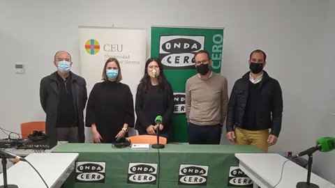 José Ruiz, Esther Díez, Mayte Vilaseca, Héctor Díez y José Navarro José Ruiz, Esther Díez, Mayte Vilaseca, Héctor Díez y José Navarro
