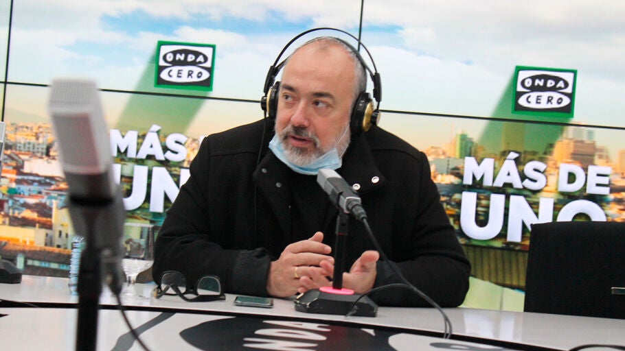 &Aacute;lex de la Iglesia en los estudios de Onda Cero
