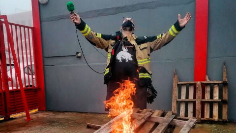  Jorge en el parque de bomberos de Oca&ntilde;a