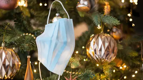 Medidas de Navidad por comunidades y nuevas restricciones en Madrid, Cataluña y Castilla y León hoy Medidas de Navidad por comunidades y nuevas restricciones en Madrid, Cataluña y Castilla y León hoy