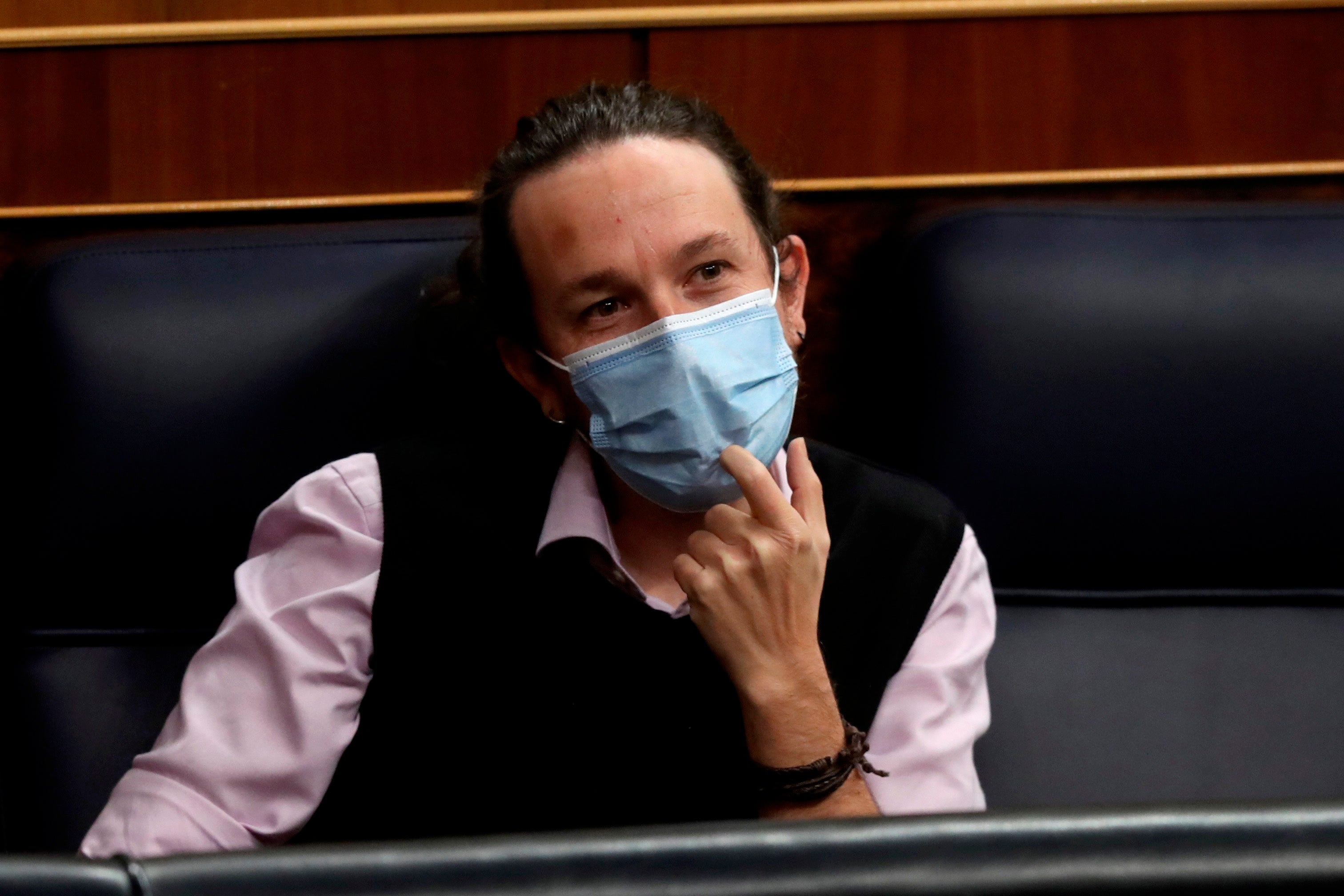 Las preguntas de Amón: "¿Tanto resucitar a Franco para luego convertirlo en un juguete del argumentario?" Las preguntas de Amón: "¿Tanto resucitar a Franco para luego convertirlo en un juguete del argumentario?"