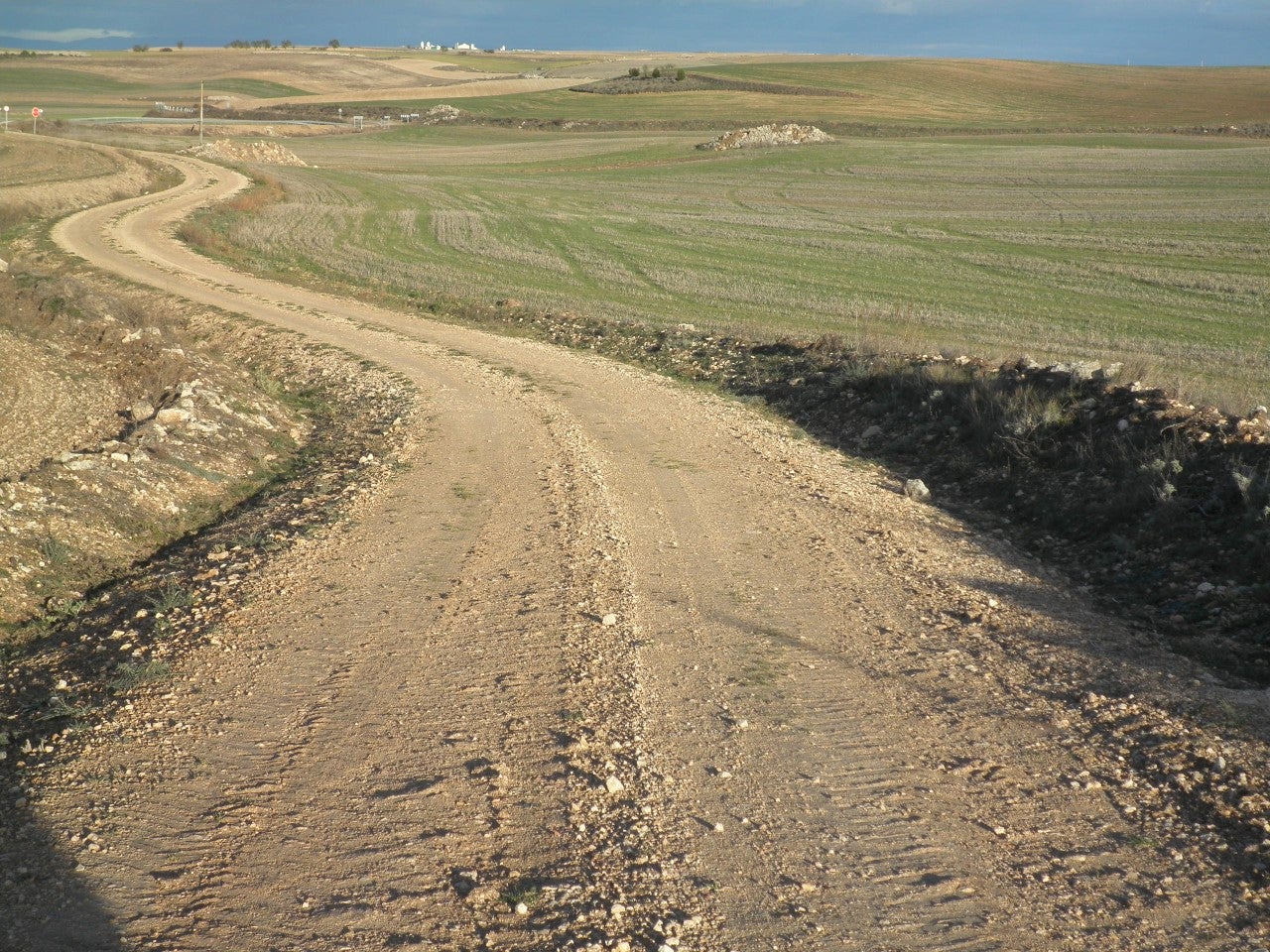 La Diputación palentina abre el plazo para solicitar las ayudas para conservar y mantener sus caminos rurales La Diputación palentina abre el plazo para solicitar las ayudas para conservar y mantener sus caminos rurales