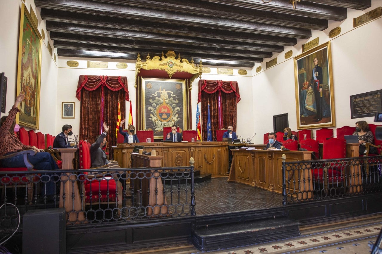 El PP de Elche pide que la concejala de Juventud “responda sobre su gestión” ante el pleno del Ayuntamiento El PP de Elche pide que la concejala de Juventud “responda sobre su gestión” ante el pleno del Ayuntamiento