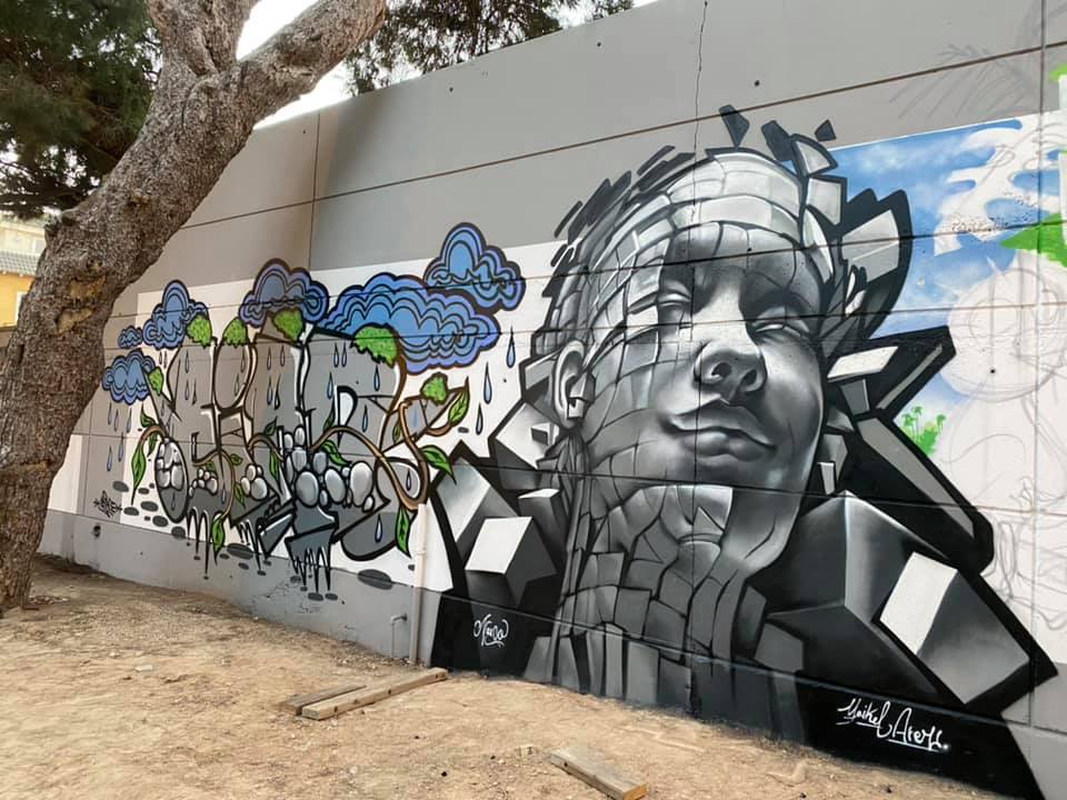 A reunido a unos 15 artistas de la localidad y alrededores A reunido a unos 15 artistas de la localidad y alrededores