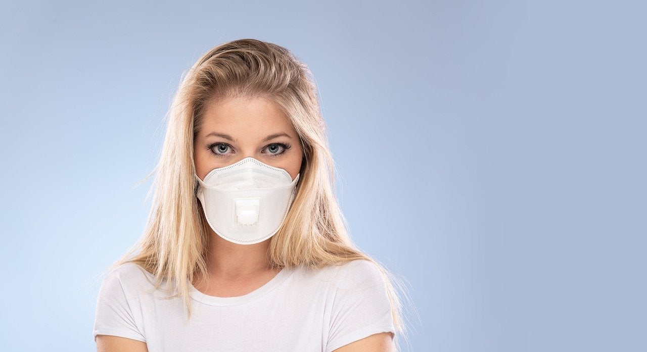El Consejo Interterritorial del Sistema Nacional de Salud estudia este viernes retirar las mascarillas en centros sanitarios El Consejo Interterritorial del Sistema Nacional de Salud estudia este viernes retirar las mascarillas en centros sanitarios