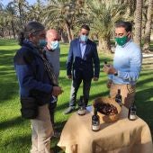 La Concejalía de Medio Ambiente produce aceite de oliva del “Palmeral de Orihuela” 