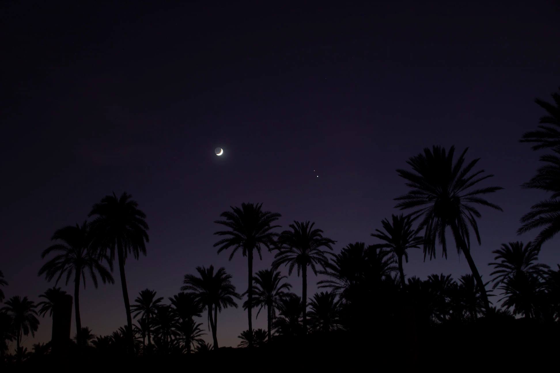 El solsticio de invierno y se inicia con un periodo de tres meses en los que no se producirá ningún eclipse, pero que comenzará con una preciosa conjunción planetaria El solsticio de invierno y se inicia con un periodo de tres meses en los que no se producirá ningún eclipse, pero que comenzará con una preciosa conjunción planetaria