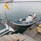 Una narcolancha en una foto de archivo Una narcolancha en una foto de archivo