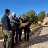 Los Senderos Azules son itinerarios que enlazan, atraviesan o parten de playas, puertos o centros de interpretación que han sido galardonados con la Bandera Azul Los Senderos Azules son itinerarios que enlazan, atraviesan o parten de playas, puertos o centros de interpretación que han sido galardonados con la Bandera Azul