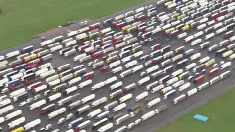 Camioneros bloqueados en Reino Unido