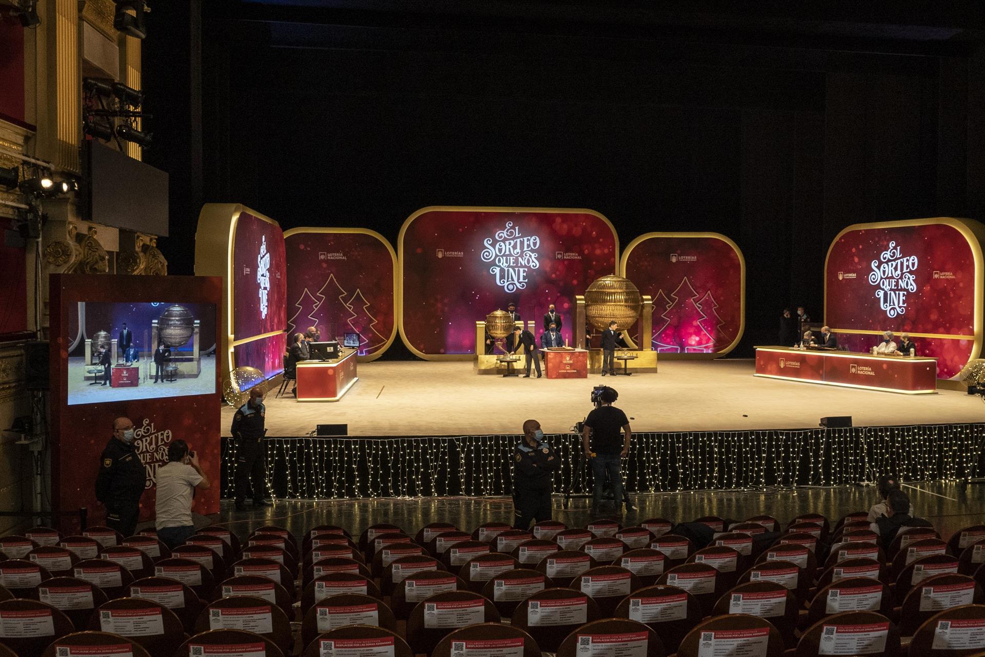 Otro quinto premio deja 60.000 euros en Infantes y 6.000 euros en Herencia Otro quinto premio deja 60.000 euros en Infantes y 6.000 euros en Herencia