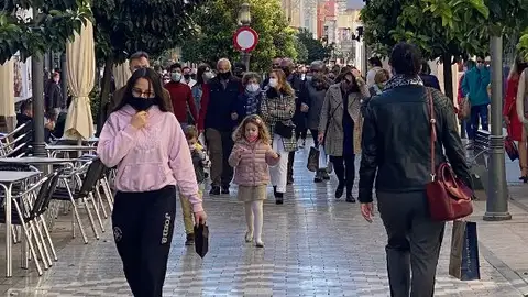 Consejo de la OMIC ante la campaña de compras navideña y las rebajas