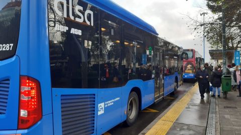 Nuevas frecuencias en el transporte metropolitano