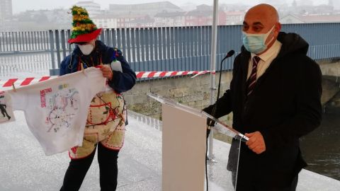 M&aacute;s de Uno Pontevedra