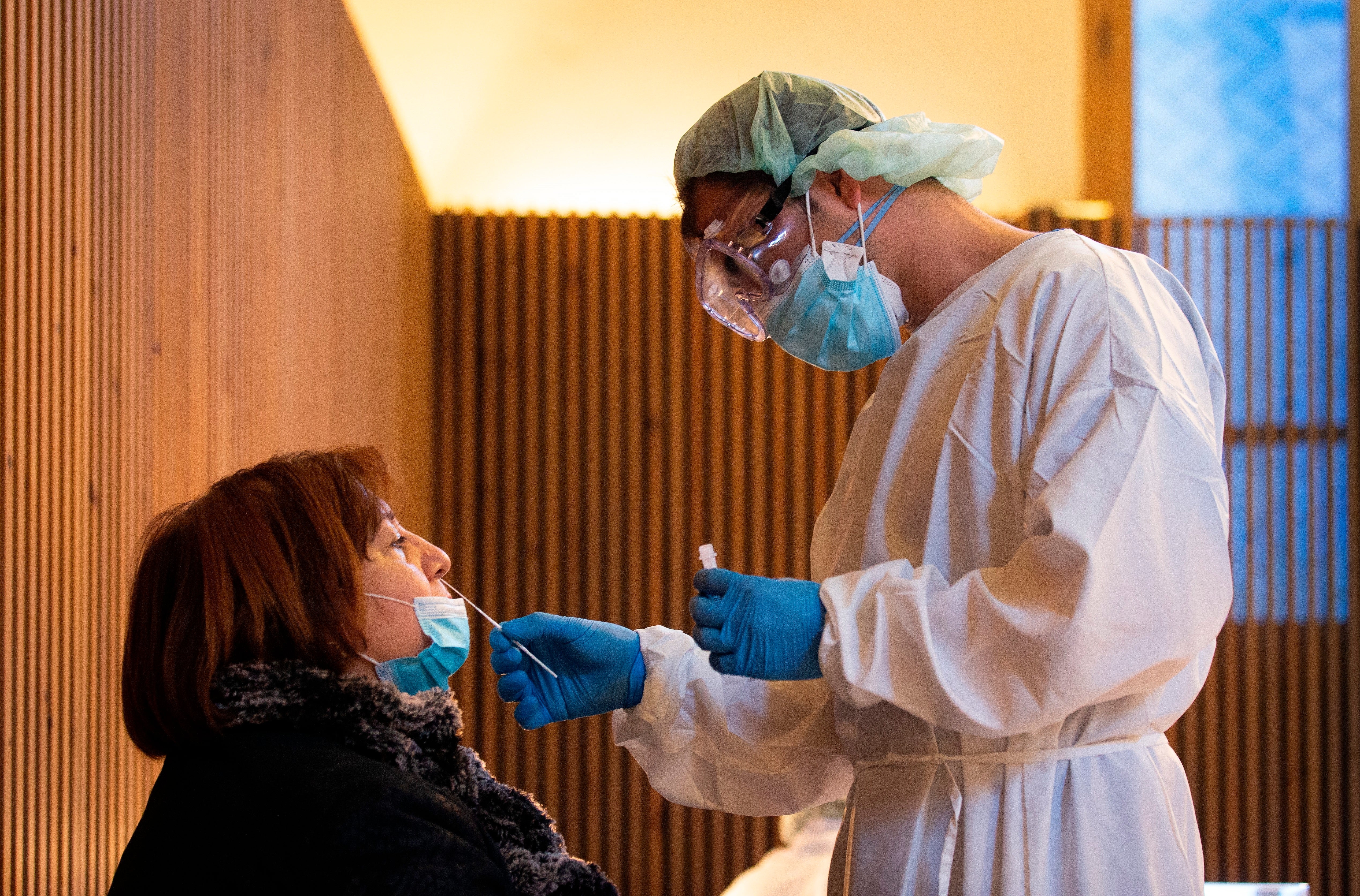 Baleares notifica 567 nuevos positivos por COVID-19 y cuatro fallecimientos en las últimas horas Baleares notifica 567 nuevos positivos por COVID-19 y cuatro fallecimientos en las últimas horas