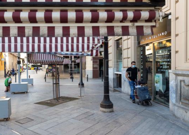 "El gobierno regional oculta que 12,2 millones de las ayudas que está pagando a la hostelería proceden del Fondo Covid del Gobierno de España" "El gobierno regional oculta que 12,2 millones de las ayudas que está pagando a la hostelería proceden del Fondo Covid del Gobierno de España"