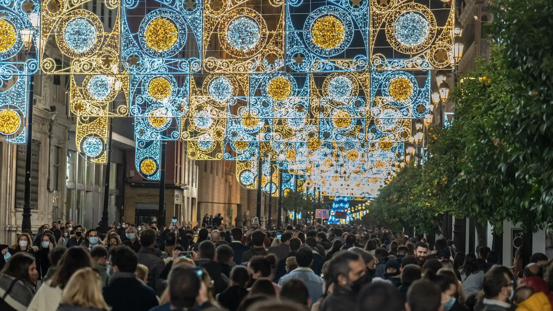 Encendido de las luces de Navidad en Sevilla, el 6 de diciembre.