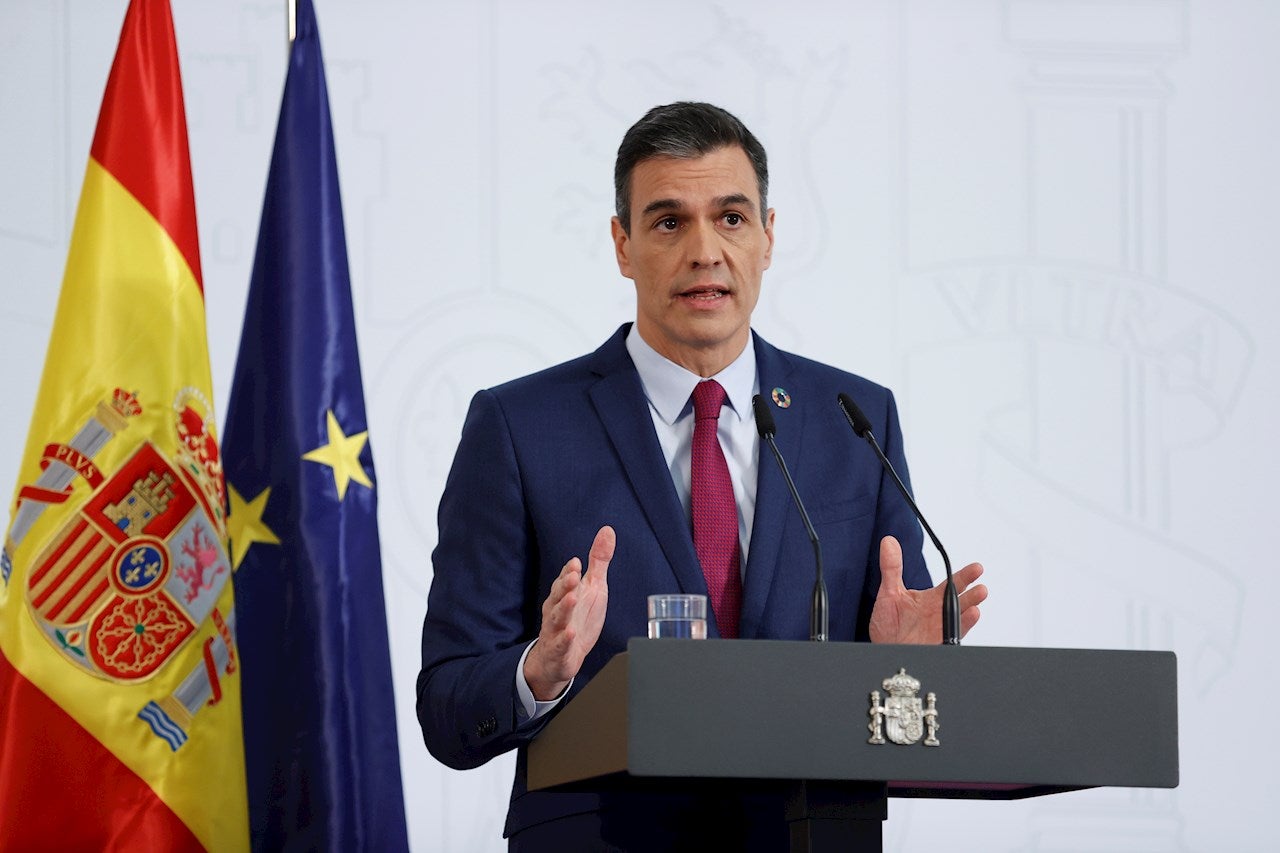 Pedro Sánchez apoya la candidatura de Salvador Illa para "hacer volver la Cataluña que merecemos" Pedro Sánchez apoya la candidatura de Salvador Illa para "hacer volver la Cataluña que merecemos"
