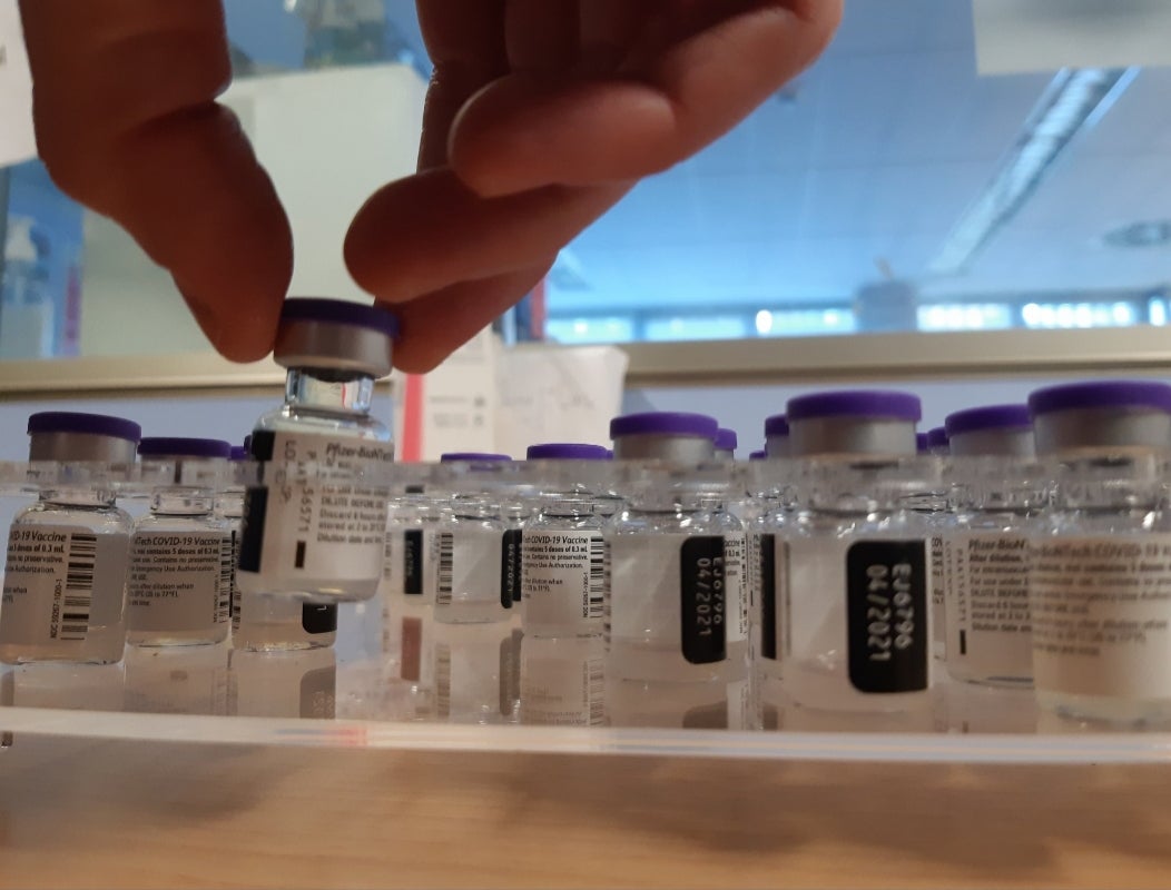 Incremento de contagios en la Vega Baja y dos fallecidos más por Covid Incremento de contagios en la Vega Baja y dos fallecidos más por Covid