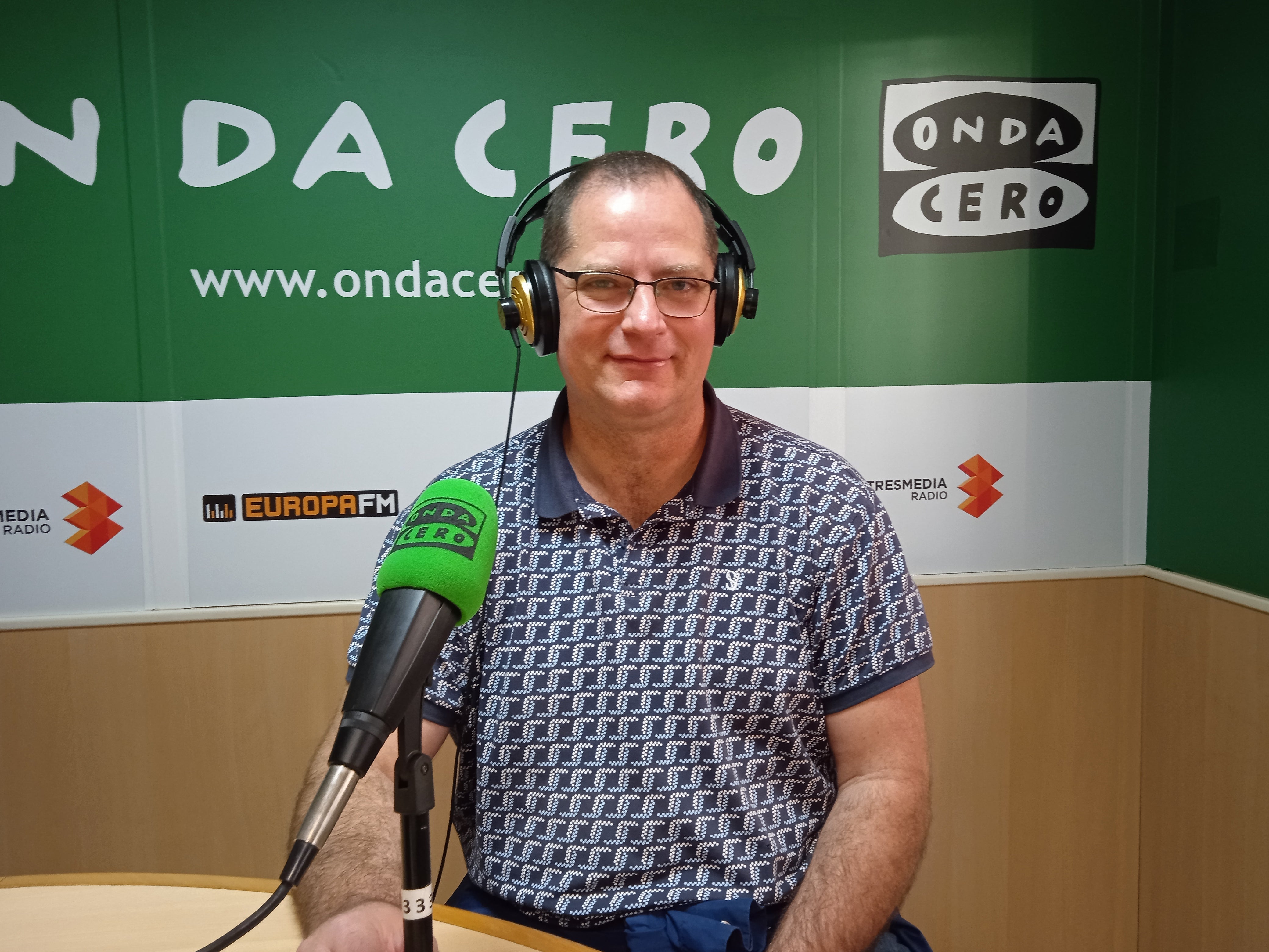 La empresa ilicitana Demesol promueve la instalación de placas solares en comunidades de propietarios La empresa ilicitana Demesol promueve la instalación de placas solares en comunidades de propietarios