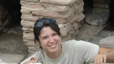 Carolina Frías Arqueóloga