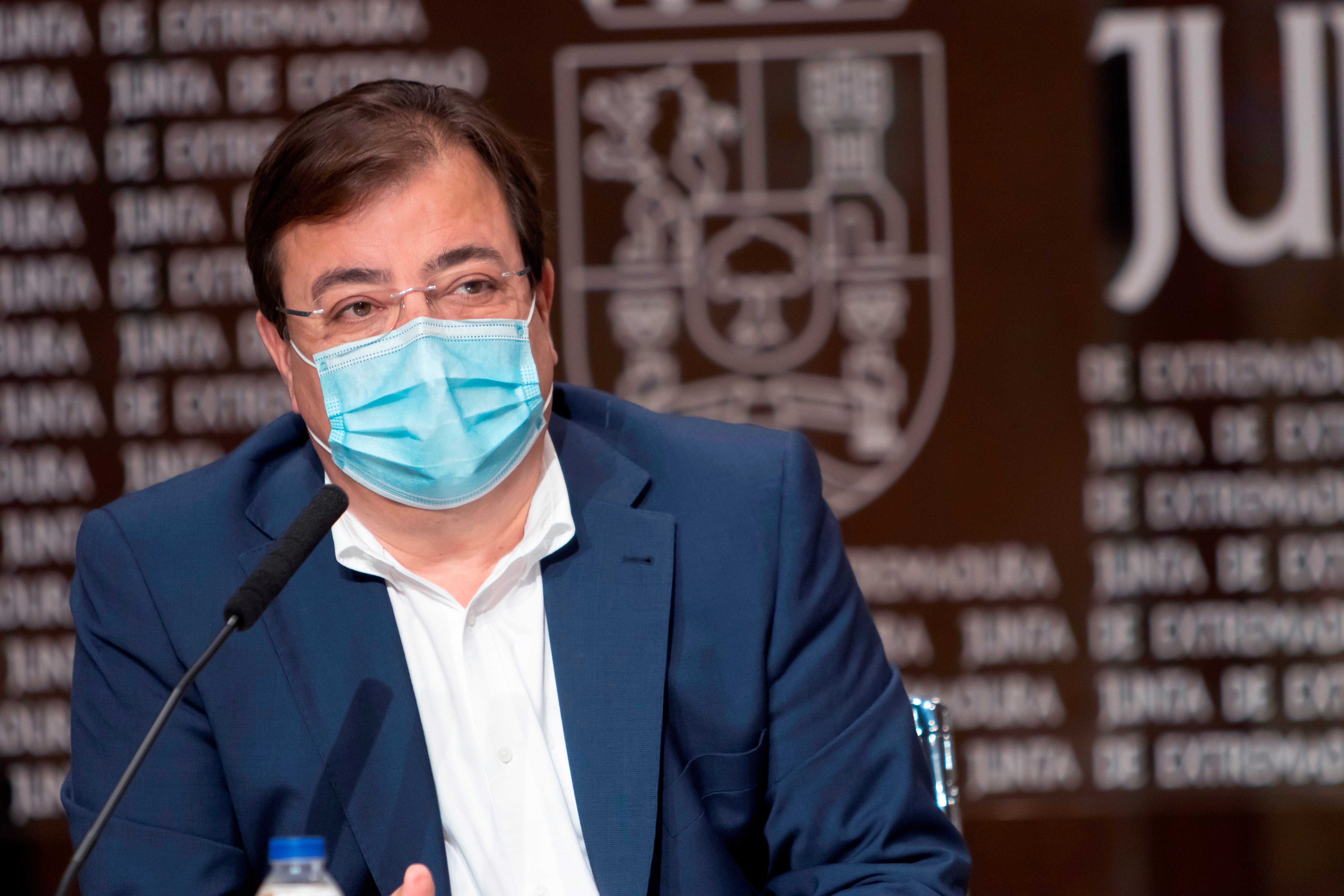 Extremadura levanta el confinamiento perimetral, reabre bares y restaurantes y relaja las restricciones Extremadura levanta el confinamiento perimetral, reabre bares y restaurantes y relaja las restricciones